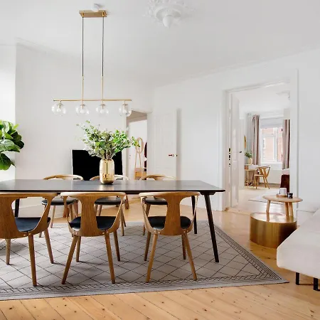 아파트 Sanders Stage - Chic Three-bedroom Near Nyhavn 코펜하겐