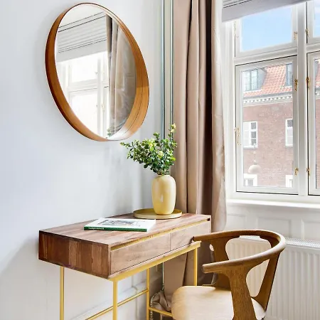 Sanders Stage - Chic Three-bedroom Near Nyhavn